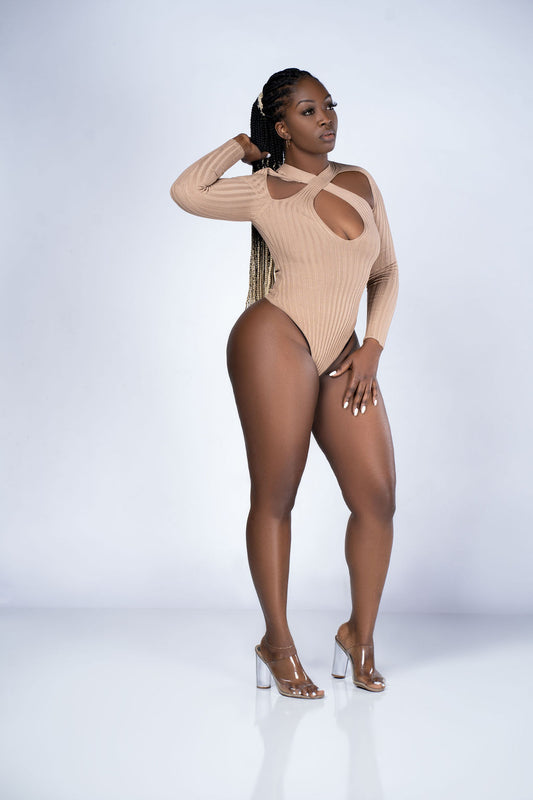 Long Sleeve Crisscross Bodysuit - Mocha